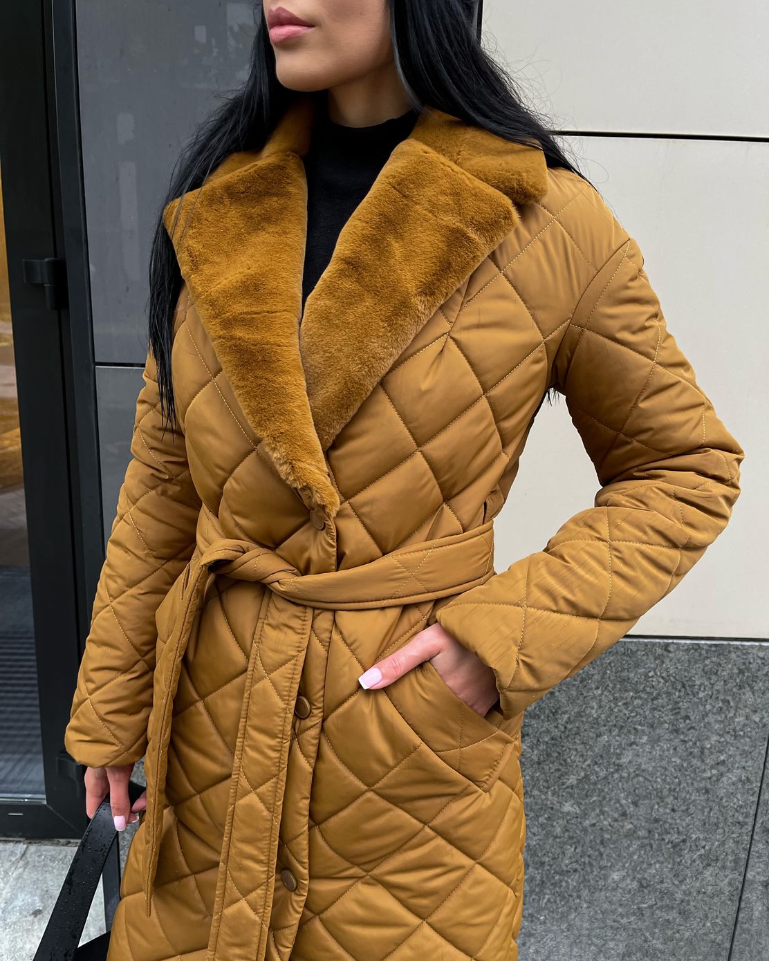 Пальто стеганое Стокгольм зима с мехом на воротнике карамель, Карамель, XS