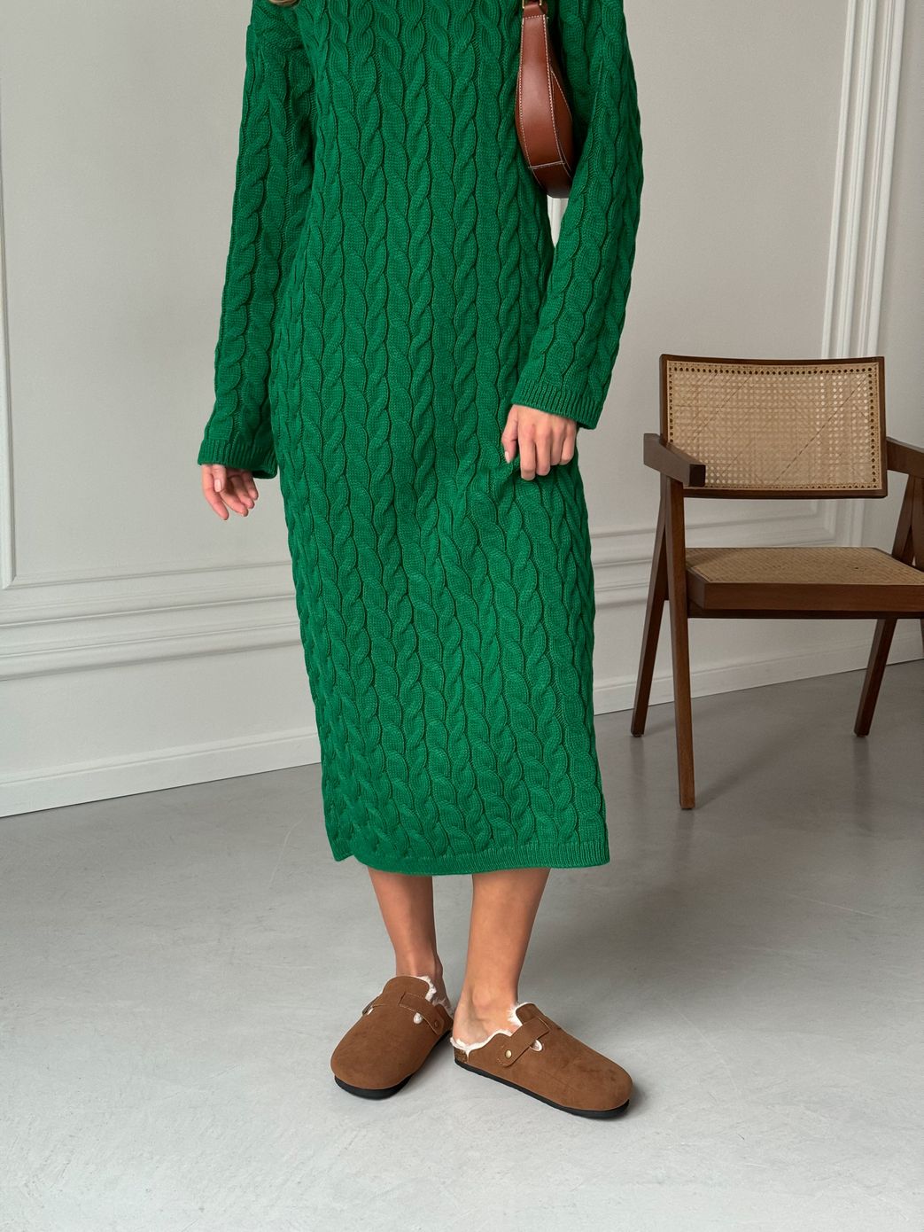 Платье вязаное миди в косы оверсайз зеленое, Зелёный, Универсальный
