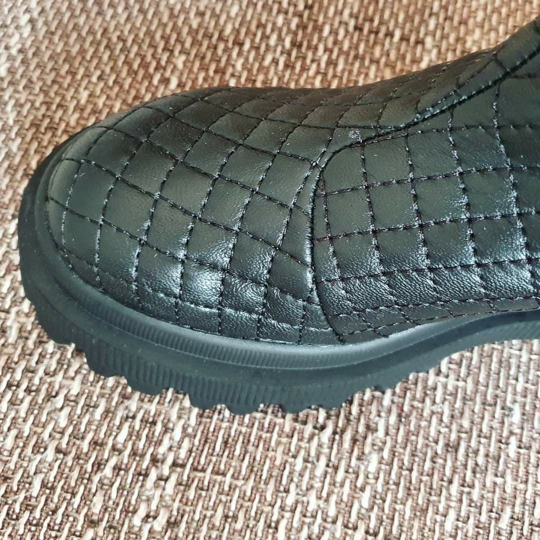 Кожаный стеганные ботинки черные, 37, Байка