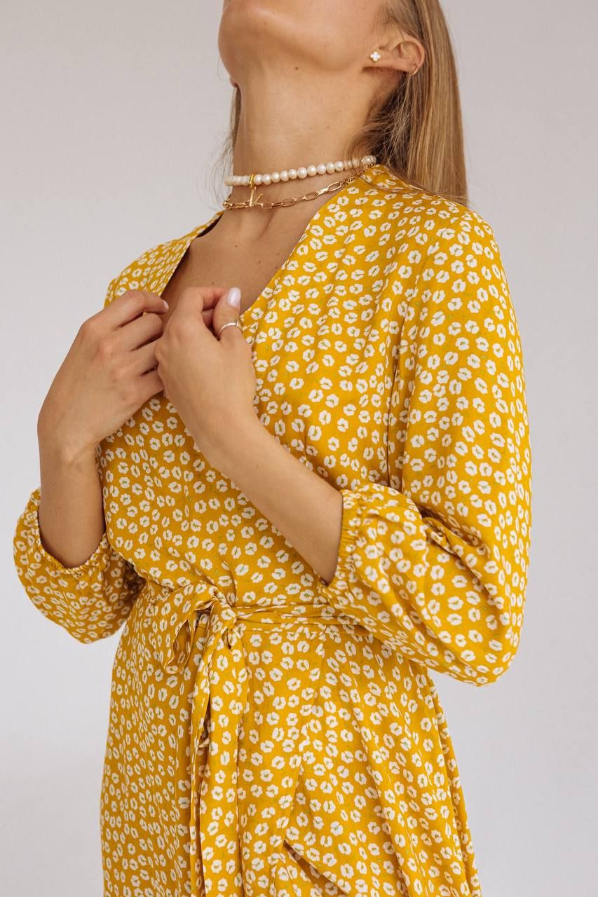 Нежное платье с рукавом фонариком в цветочный принт, Жёлтый, XS-S